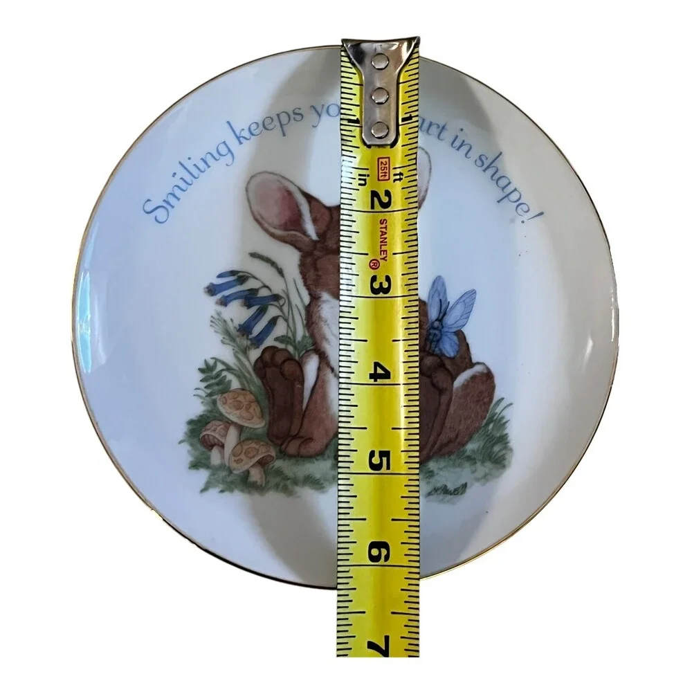 VTG Lasting Memories LK Powell Easter Bunny Wall Plate - Smiling Decor